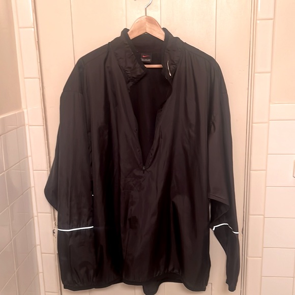 Nike Jacket - Picture 3 of 4